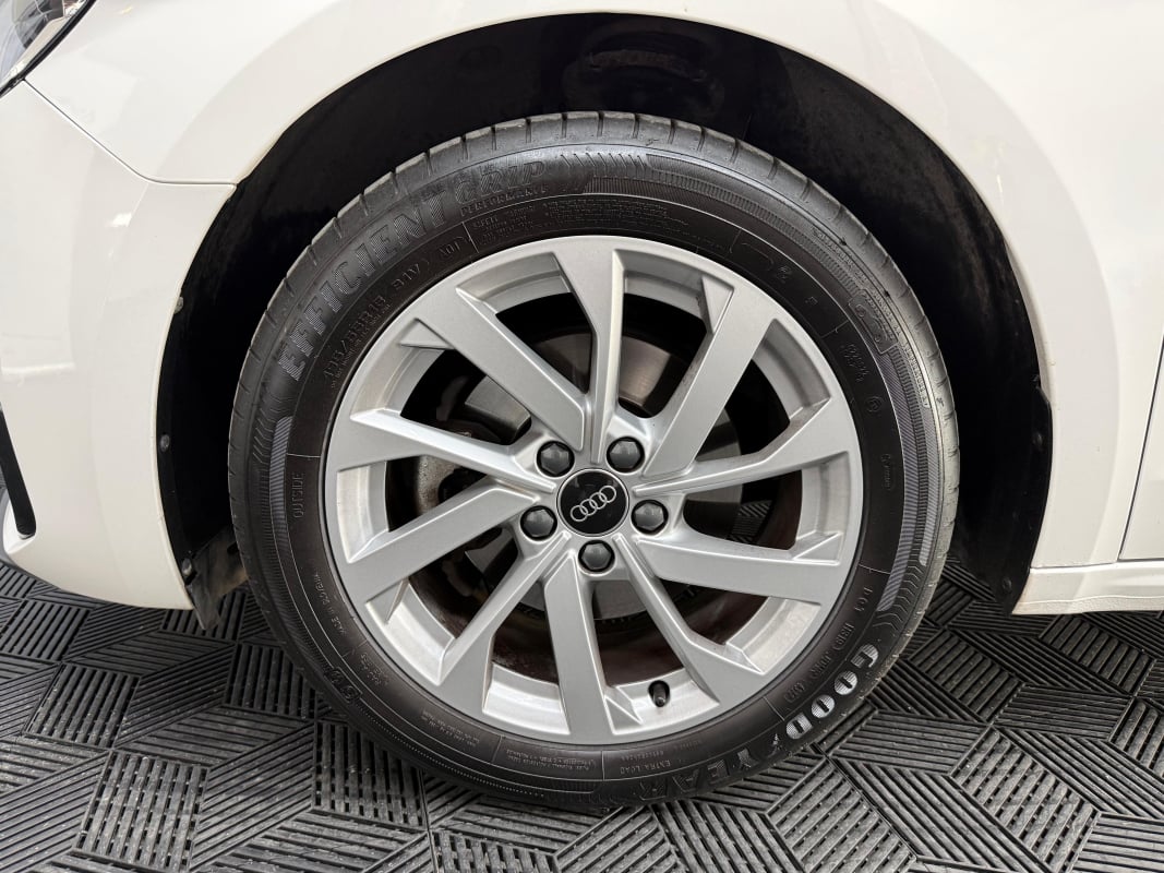Audi A1 30 TFSI 110 Ch DESIGN - GARANTIE 6 MOIS - SUIVI COMPLET AUDI — 29