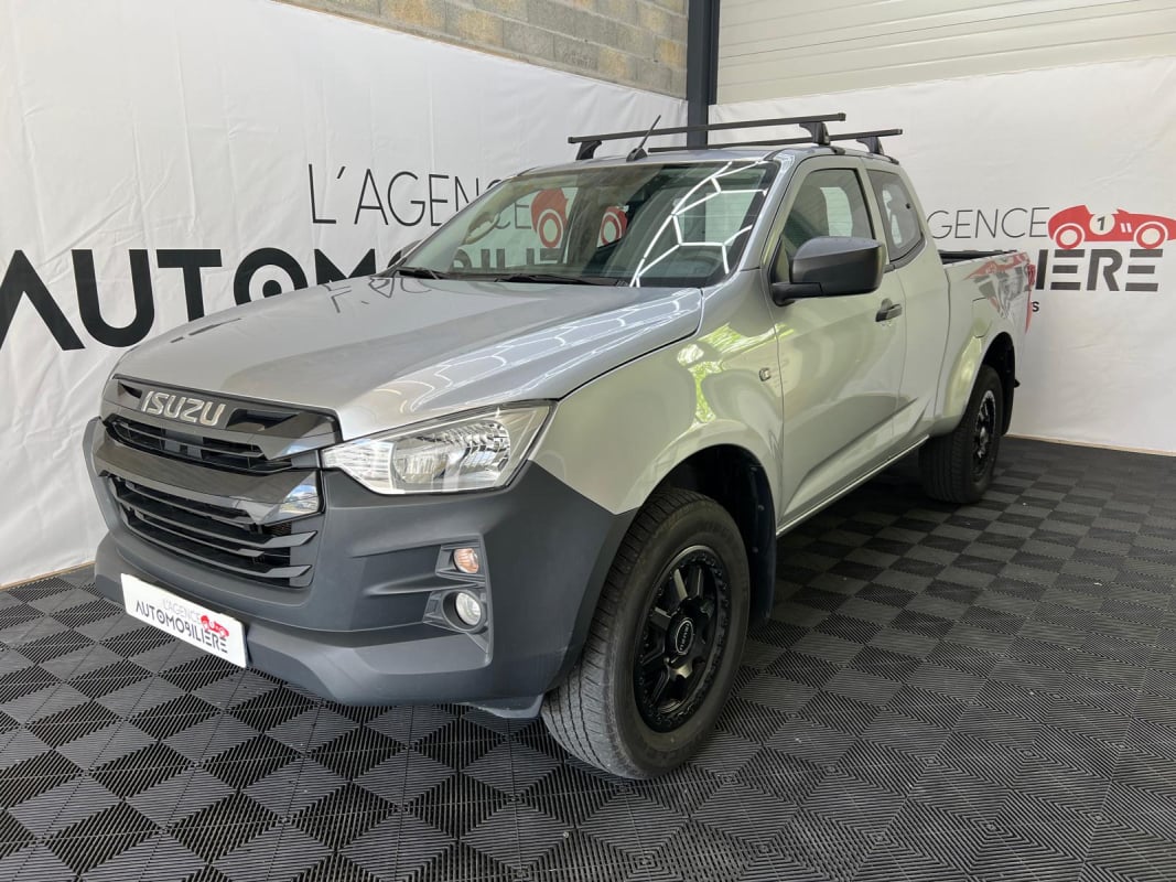 Isuzu D-Max SPACE N57 4X4 BOITE AUTO (TARIF AFFICHE TTC - TVA RECUPERABLE) — 1