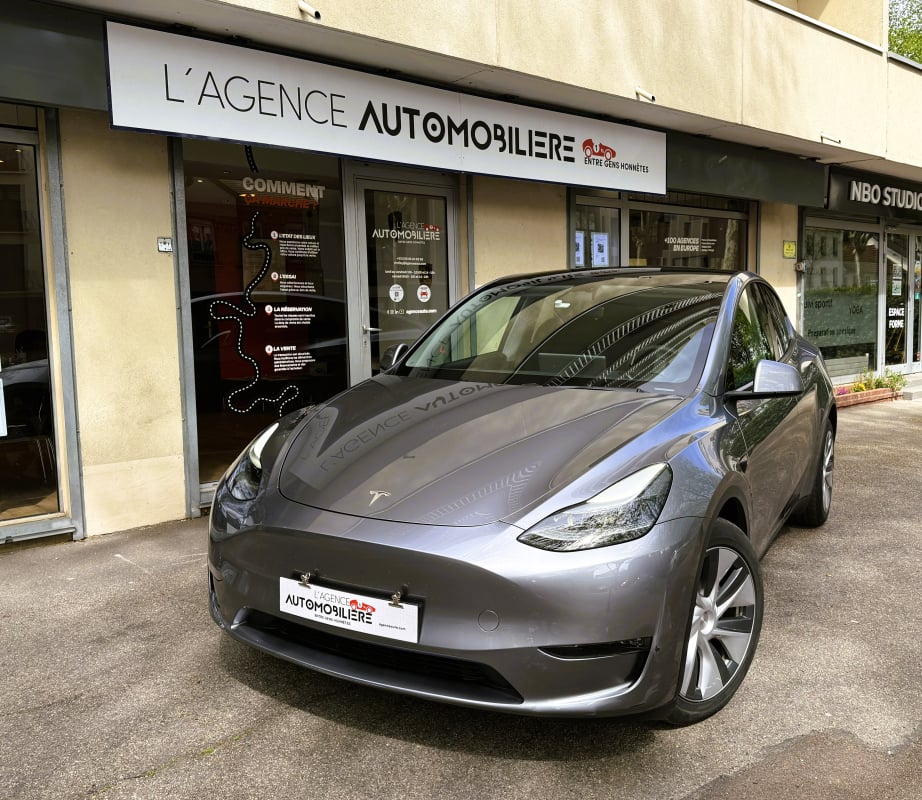 Tesla Model Y 352 GRANDE AUTONOMIE DUAL MOTOR AWD 75 KWH 2023 — 1