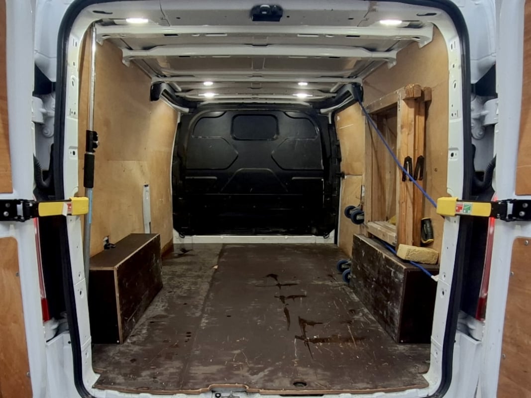 Ford Custom L2H1 2.0 TDCi 130ch Trend Business / Caméra - Sièges & Pare brise chauffants — 11