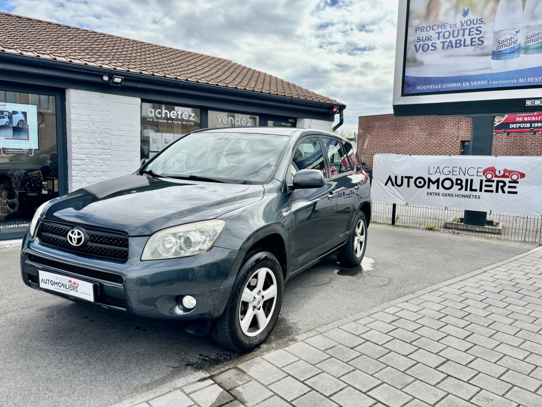 Toyota RAV4 III (PH) 2.2 D-4D 136CV 4WD VXE( 2EME MAIN ) — 1