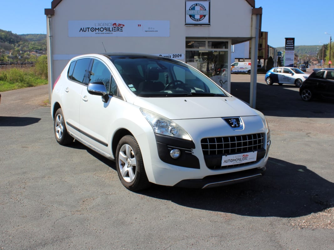 Peugeot 3008 1.6 HDi FAP ALLURE — 1