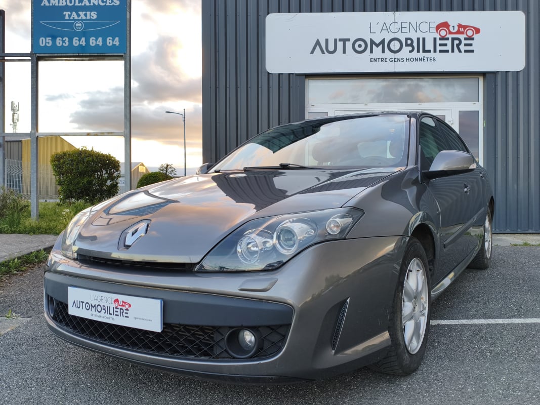 Renault Laguna III - 2.0L DCI 130 - CARMINAT - HISTORIQUE D'ENTRETIEN COMPLET — 1