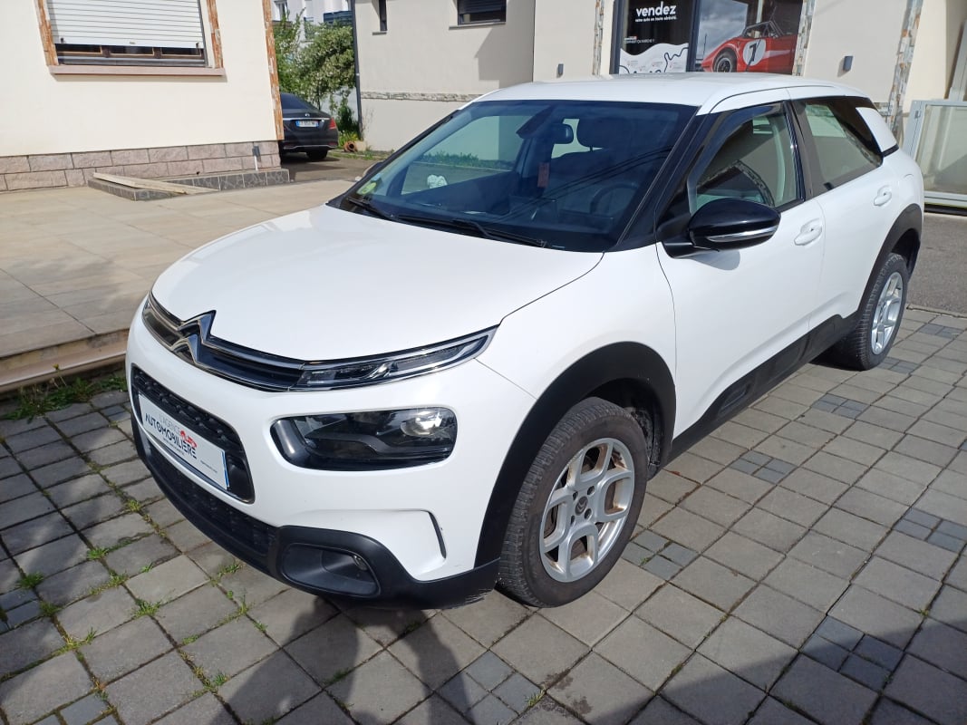 Citroen C4 Cactus 1.5 HDI 120 CH FEEL GPS-TELEPHONE-CAMERA DE RECUL — 1