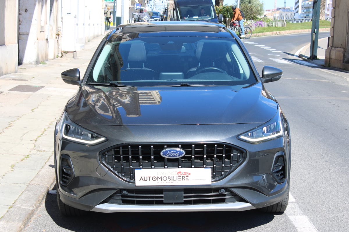 Ford Focus 1.0 FLEXIFUEL 125 HYBRID MHEV X ACTIVE ( Toit ouvrant, Carplay, Sièges chauffants ... ) — 2