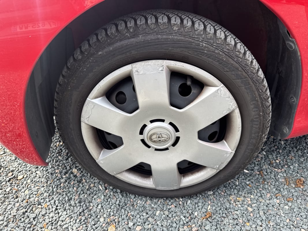 Toyota Toyota Aygo 2 1.0 i 60 CONFORT 5P — 26