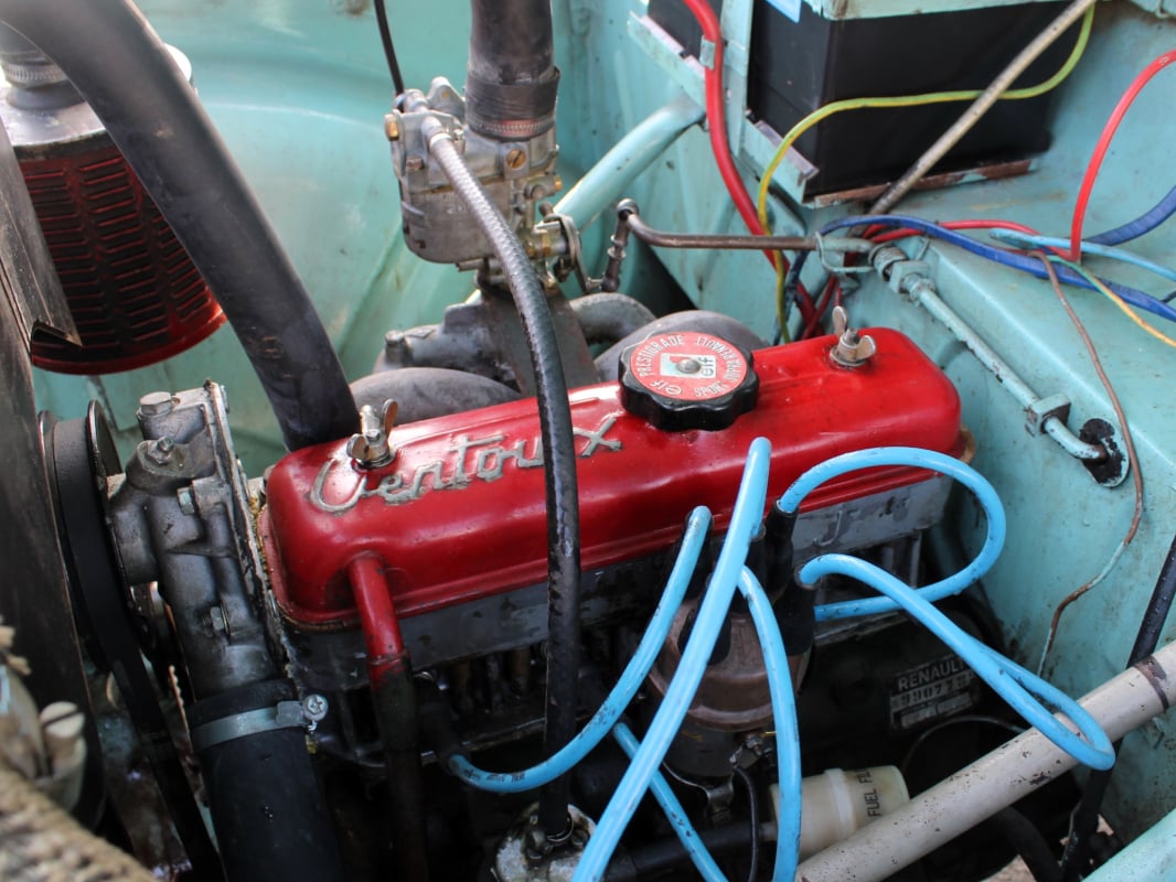 Renault Juvaquatre Dauphinoise R 2101 1956 — 35