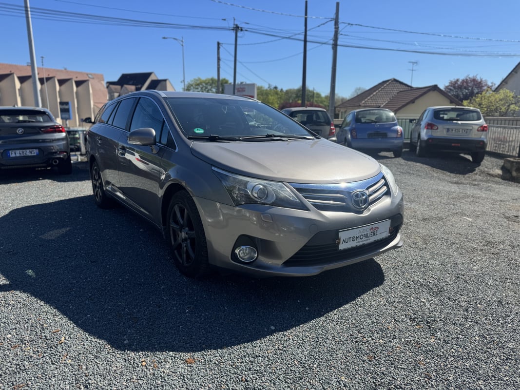 Toyota Avensis BREAK 2.0 150 D-4D — 2