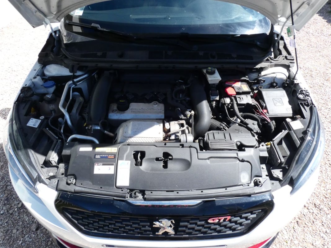 Peugeot 308 GTI 1.6 THP 270 ch BVM6 — 23