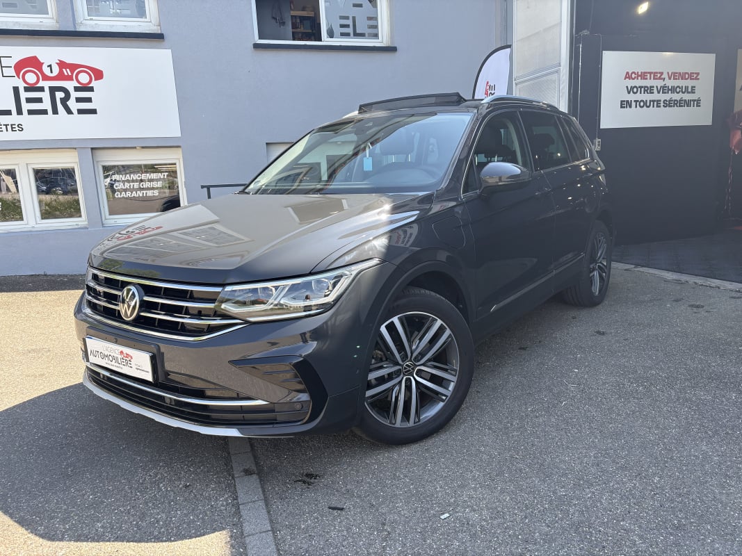 Volkswagen Tiguan II PHASE 2 1,4 TSI 245 E-HYBRIDE DSG ELEGANCE EXCLUSIF Toit ouvrant panoramique - Sièges et volant chauffant - Caméra 360