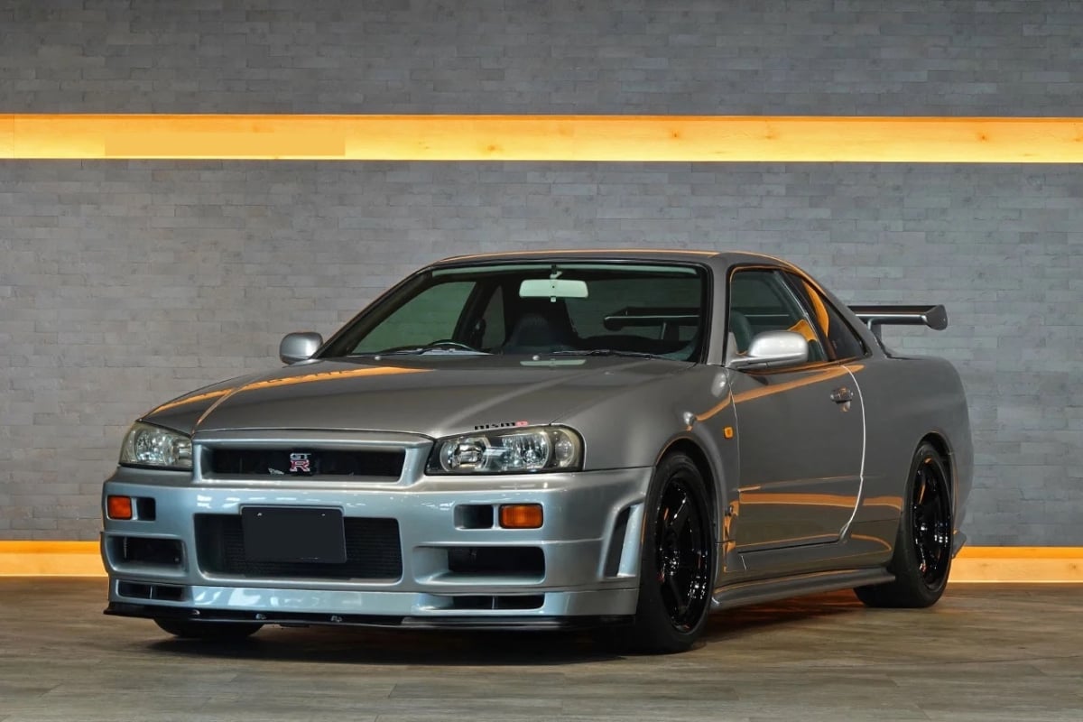 Nissan Skyline GTR 34 base équipé Nismo S Tune