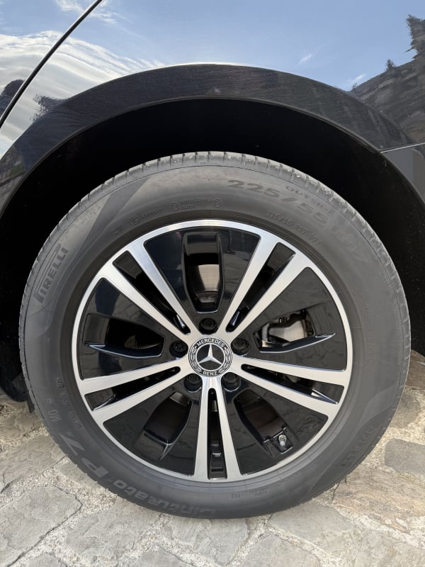 Mercedes-Benz Classe E 220 d 2.0 d 16V 9G-TRONIC 194 cv avantgarde line — 25