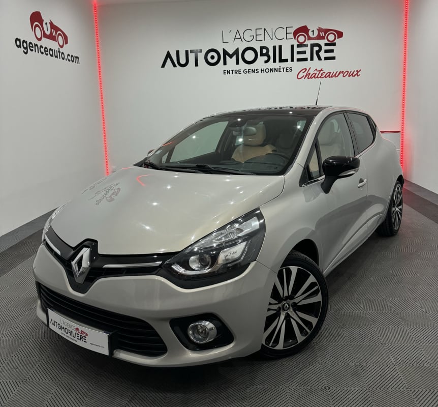 Renault Clio IV INITIALE PARIS TCE 90CV BVM5 CAMERA/TOIT PANO/REGUL/BLUETOOTH/MULTIMEDIA/JTES ALU/CUIR CHAUF