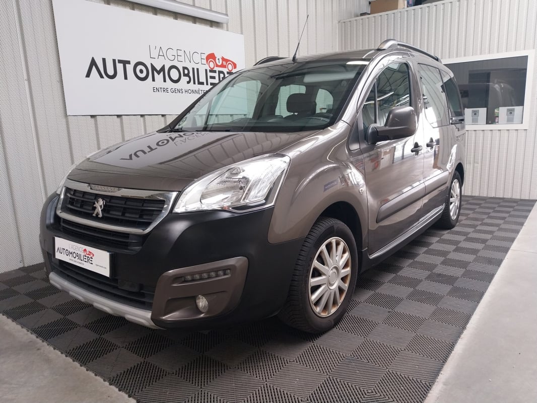 Peugeot Partner Tepee 1.6 HDI 120 OUTDOOR — 1