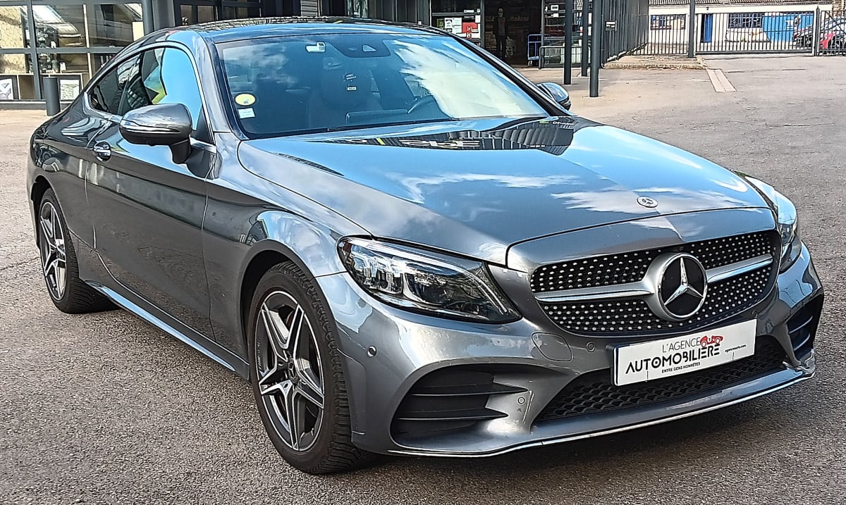 Mercedes-Benz Classe C Coupé 300 CDi 2.0 CDI Pack AMG 4MATIC 245 cv — 1