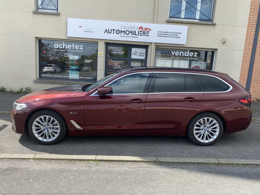 BMW Série 5 Touring (G31) (2) 530E XDRIVE 292 LUXURY BVA8 Garantie 12 Mois — 2
