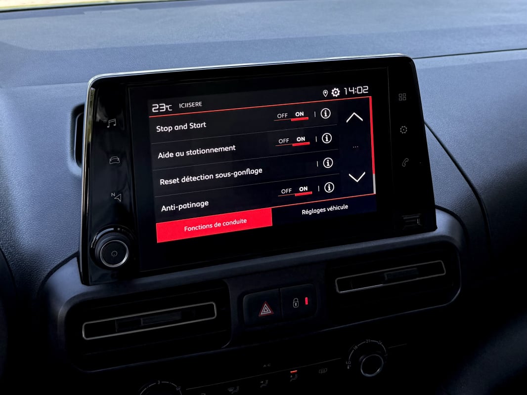 Citroen Berlingo BlueHDi 100ch M Feel — 14