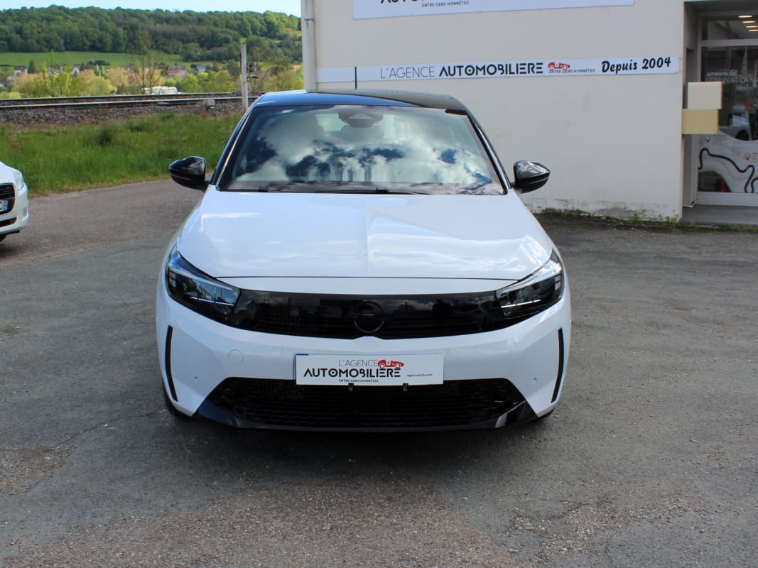 Opel Corsa Phase 2 1.2 i 12V MHEV Turbo Hybrid 110 CH GS PREMIERE MAIN — 2