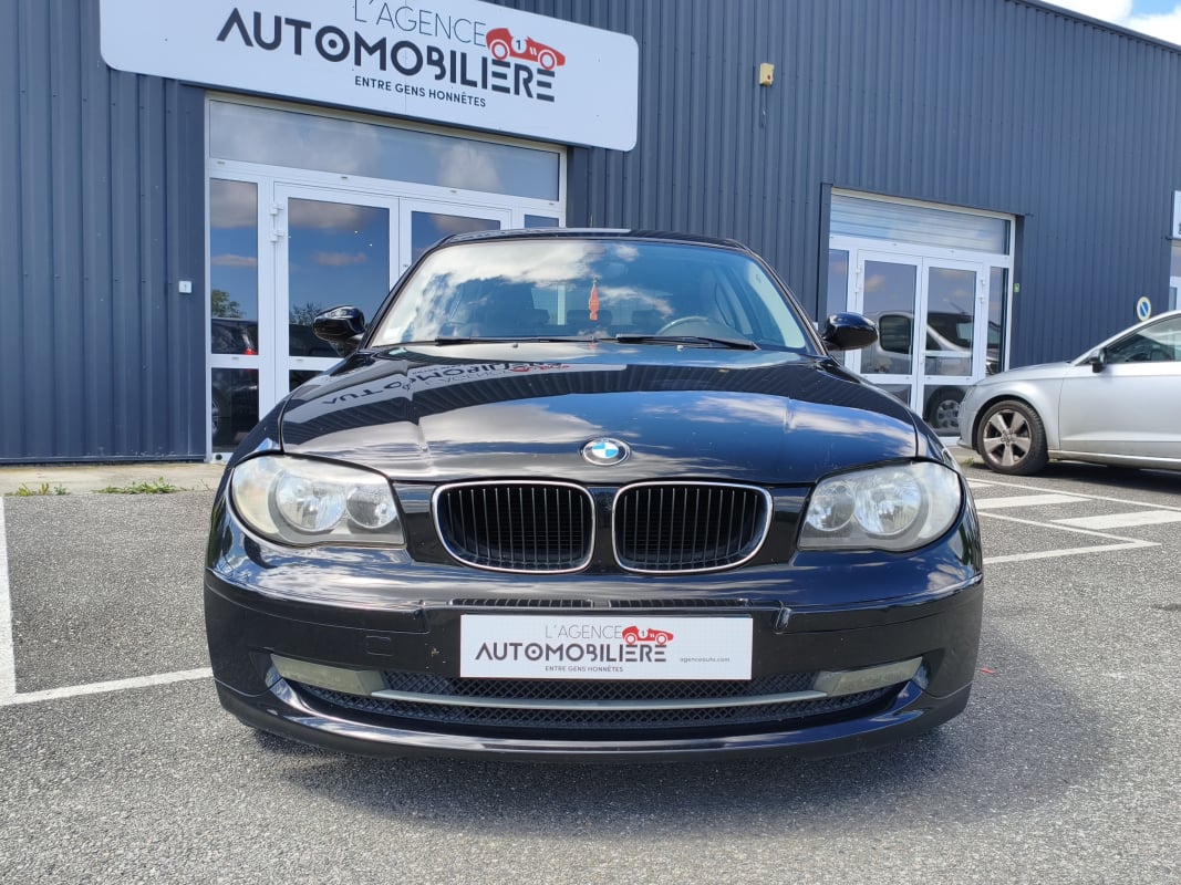 BMW Série 1 118D 143CH PREMIERE 3P (E81) - MOTEUR A CHAINE — 2