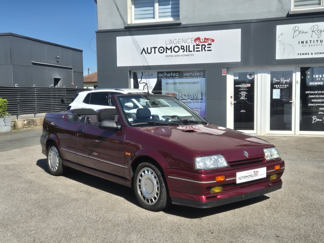 Renault 19 1.8 137 CV 16V Cabriolet Ph1 - 105000 kms -