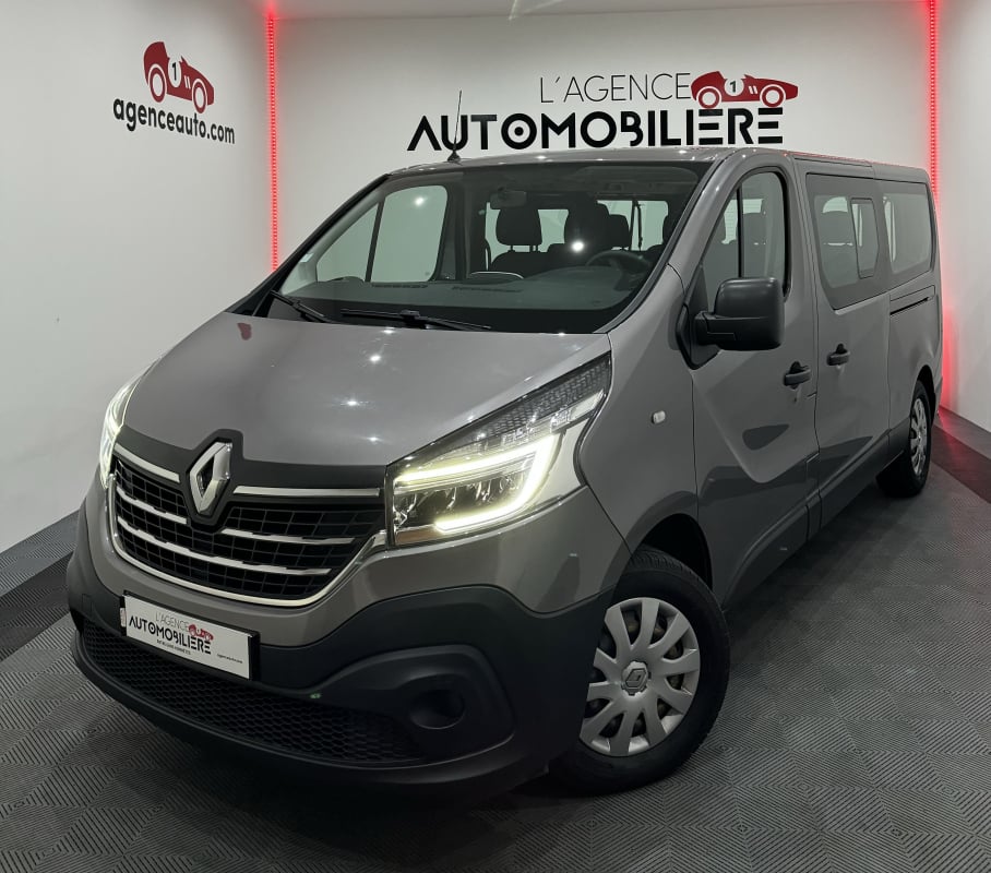 Renault Trafic III COMBI MINIBUS 9 PLACES L2 ZEN 2.0 DCI 120CV BVM6 CLIM/GPS/BLUETOOTH/REGULATEUR/RADAR RECUL/X2 PORTES LAT/ATTELAGE/1ère MAIN — 1