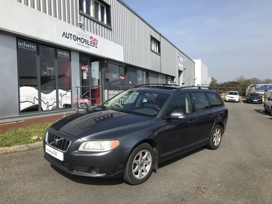 Volvo V70 III 2.0 i 16V Flexifuel 145 cv SUPER ETHANOL — 1