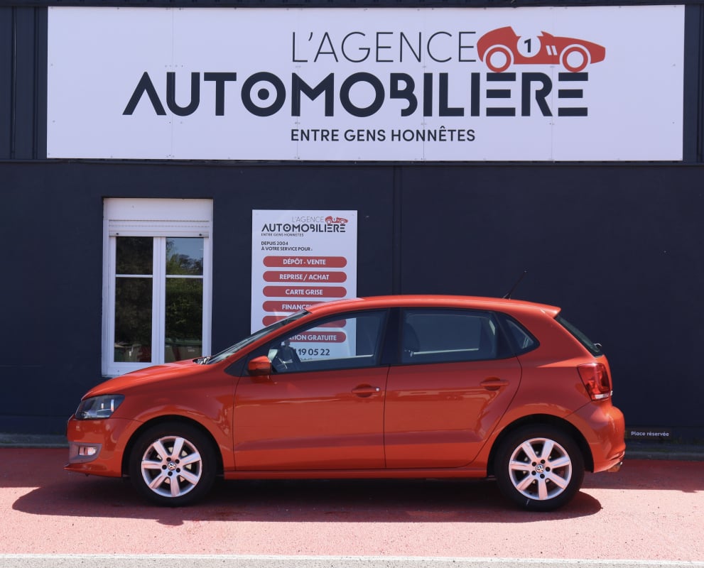 Volkswagen Polo 1.6 TDI 90 Sportline DSG7 (Sièges Chauffants, Carplay, Radars...) — 2