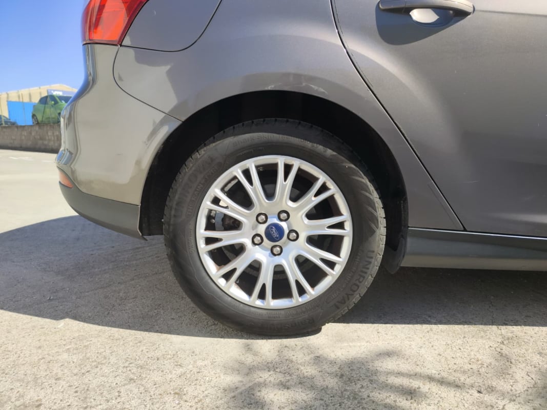 Ford Focus 1.0 ECOBOOST 125 TITANIUM-X START-STOP — 25
