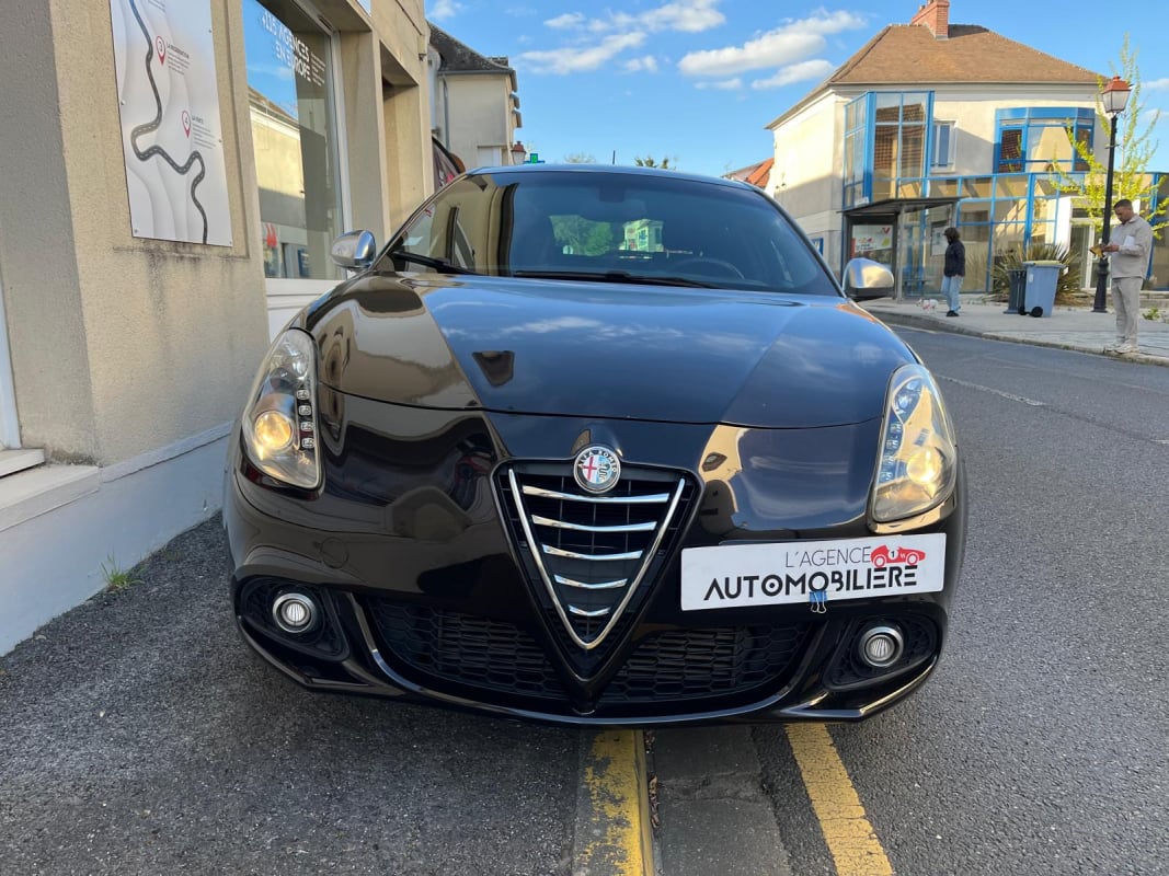 Alfa Romeo Giulietta Giulietta 2.0 JTDm 150ch Distinctive Stop&Start — 2