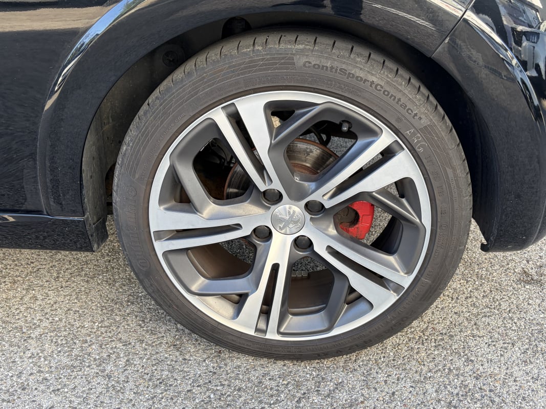Peugeot 208 PHASE 2 1.6 THP 208 GTI - HIFI JBL - SIEGES CHAUFFANTS — 36