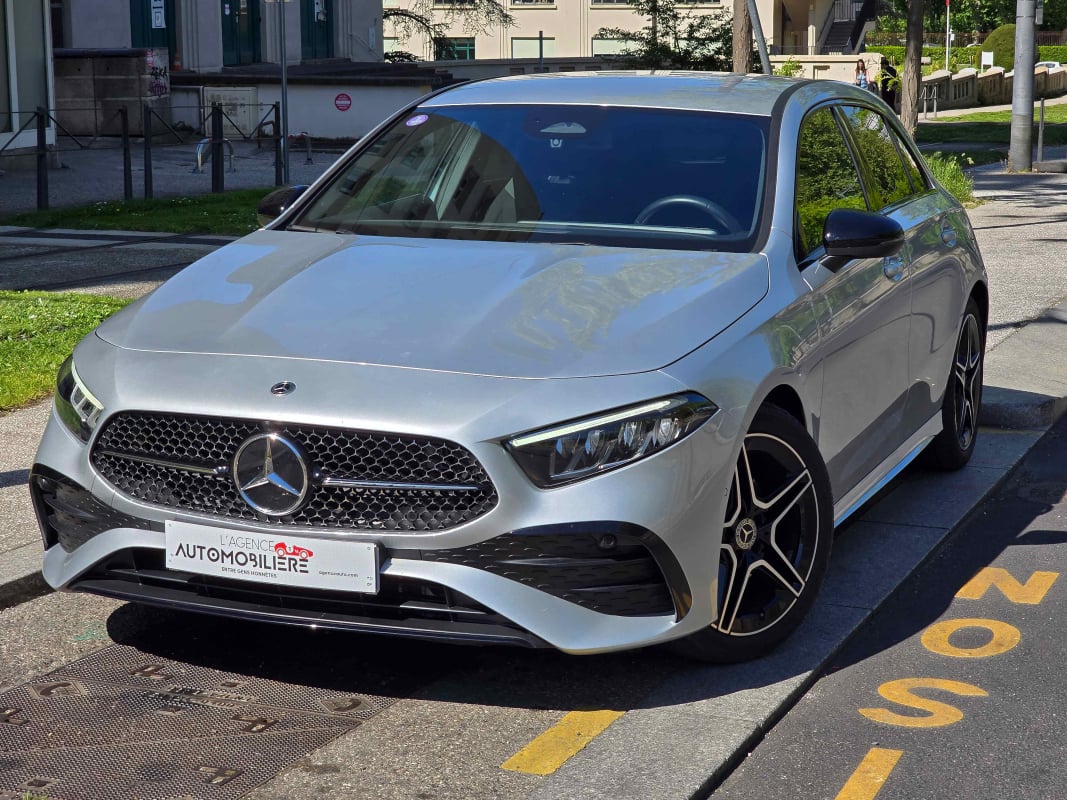 Mercedes-Benz Classe A IV A 200 AMG LINE 7G-Tronic Garantie Mercedes Avril 2027 — 2