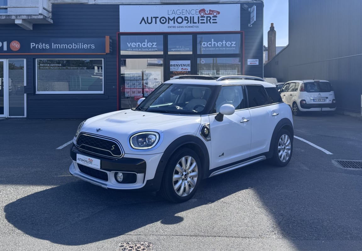 Mini Mini Countryman 1.5 224H 135ch BVA HYBRIDE-ALL4 (toit ouvrant pano) — 1