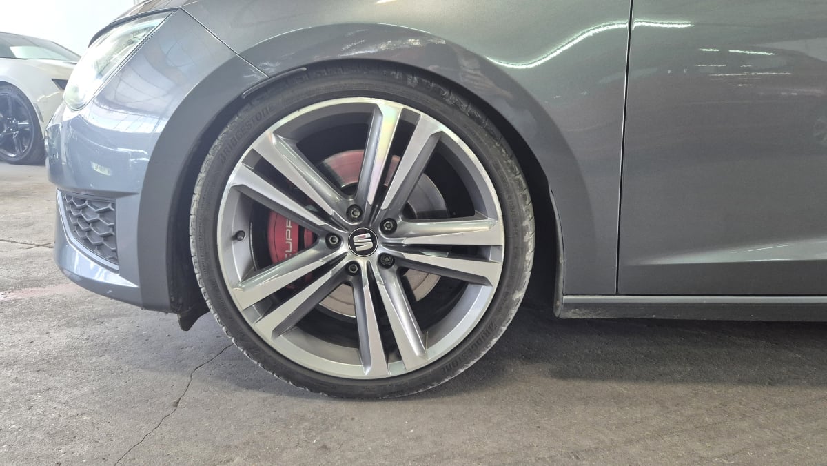 Cupra Leon 2.0 TFSI DSG6 290 cv — 34
