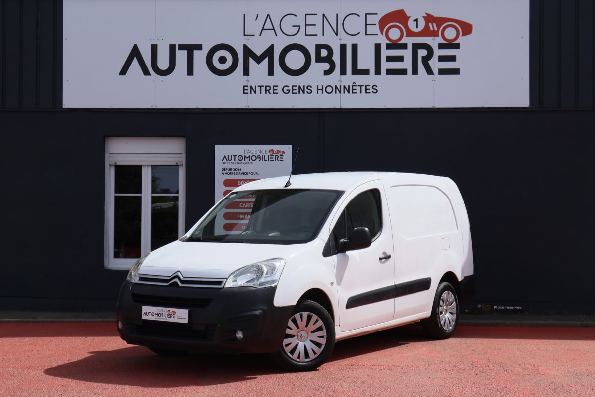 Citroen Berlingo 1.6 BlueHDI 100 XL EAT6 (TVA Récupérable, Attelage, GPS, Bluetooth) — 1