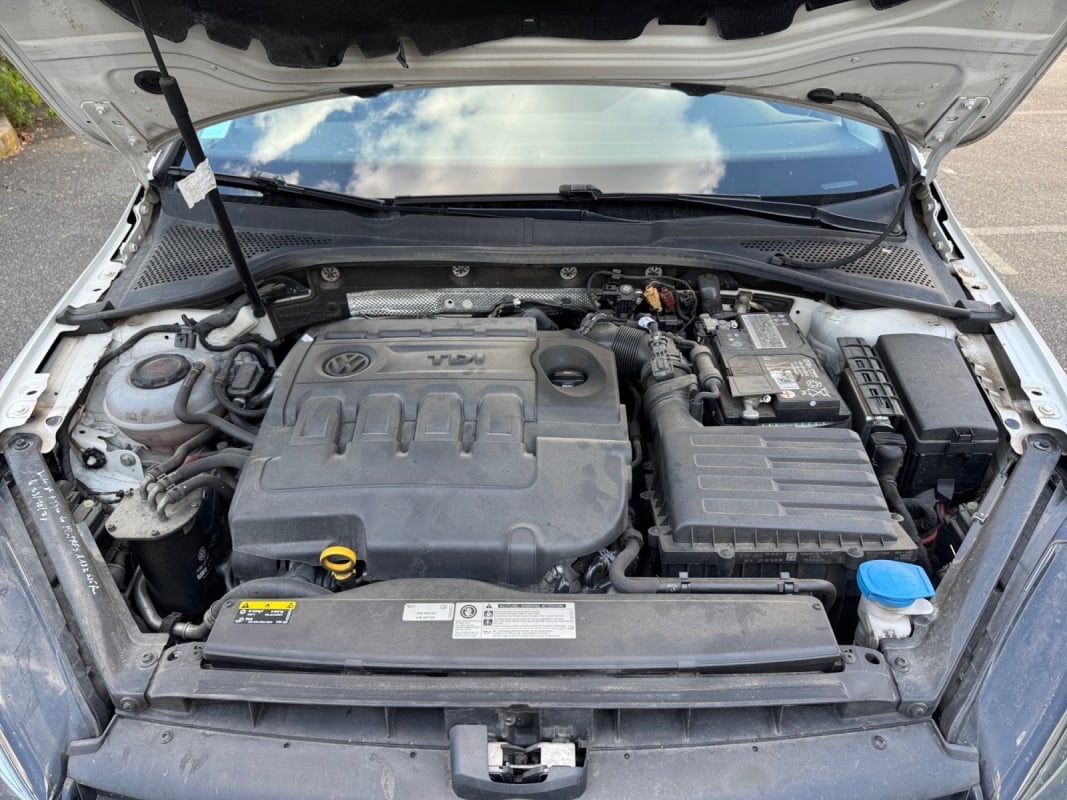 Volkswagen Golf 1.6 TDI 115ch FAP Confortline DSG7 — 20