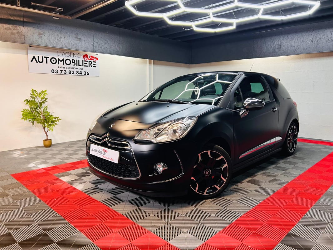 Citroen DS3 1.6 THP 156CV Sport Chic – Finition Sport Chic - Noire Mat Toit Noir – Garantie 12 Mois — 1