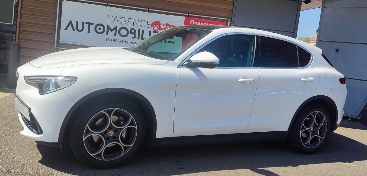 Alfa Romeo STELVIO Lusso• Toit Panoramique Ouvrant