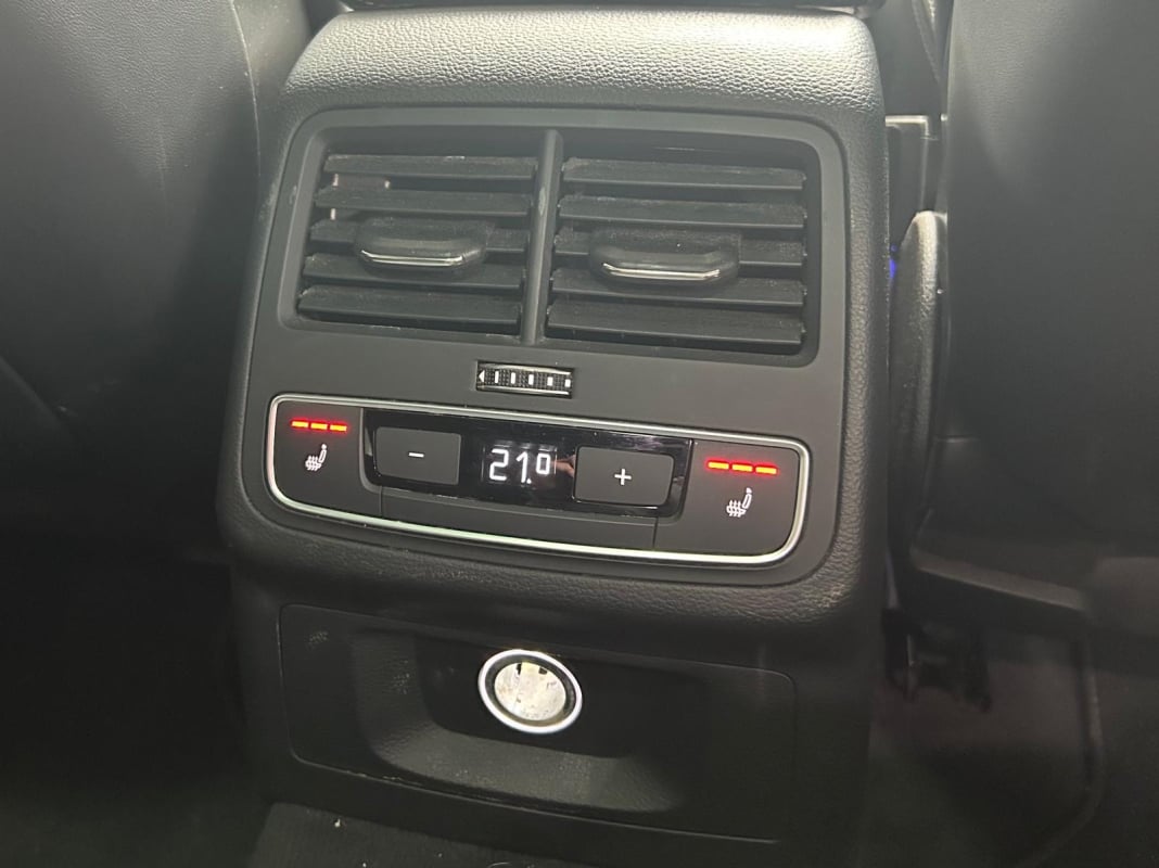 Audi RS4 AVANT Quattro 2.9 V6 TFSI - 450 CH - Tiptronic 8 ORIGINE FRANCE — 33