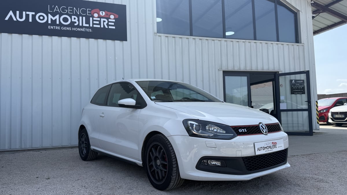 Volkswagen Volkswagen Polo 5 Gti 1.4 TSI 180ch GTI DSG7 3p — 1