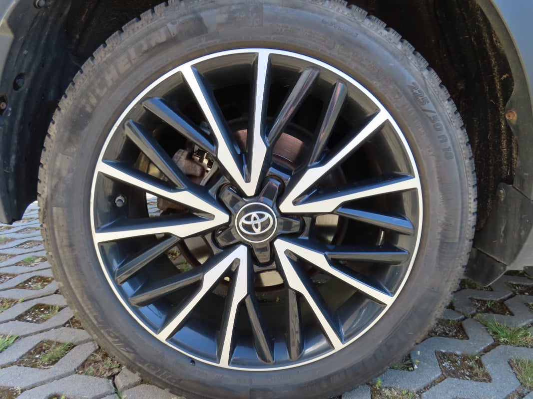Toyota C-HR VVT-i 16V 122 HSD Hybrid — 14