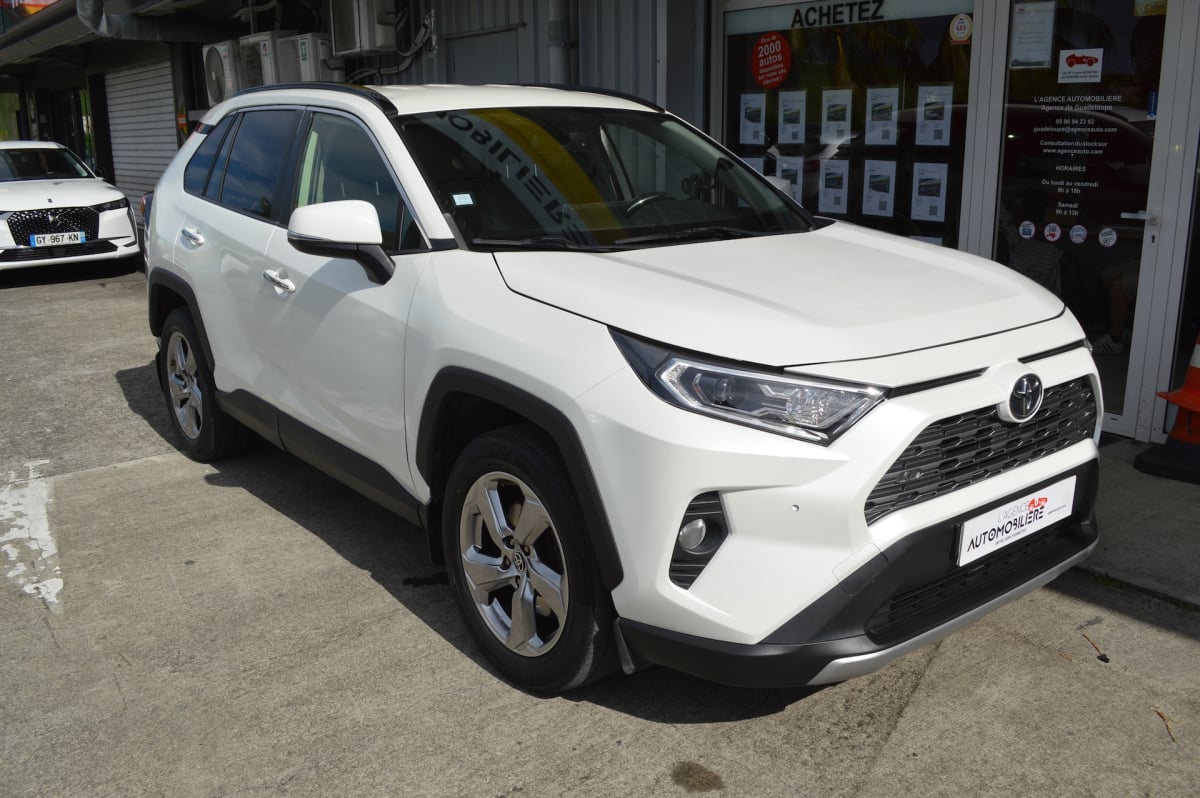Toyota RAV4 2L 175ch Lounge 2WD — 2