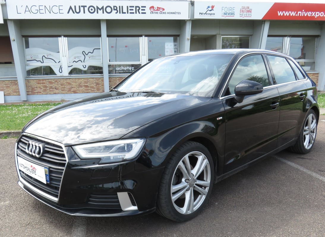Audi A3 Sportback 35 TDI 150ch S line BVM6 / Entretien exclusif Audi / Faible kilométrage.