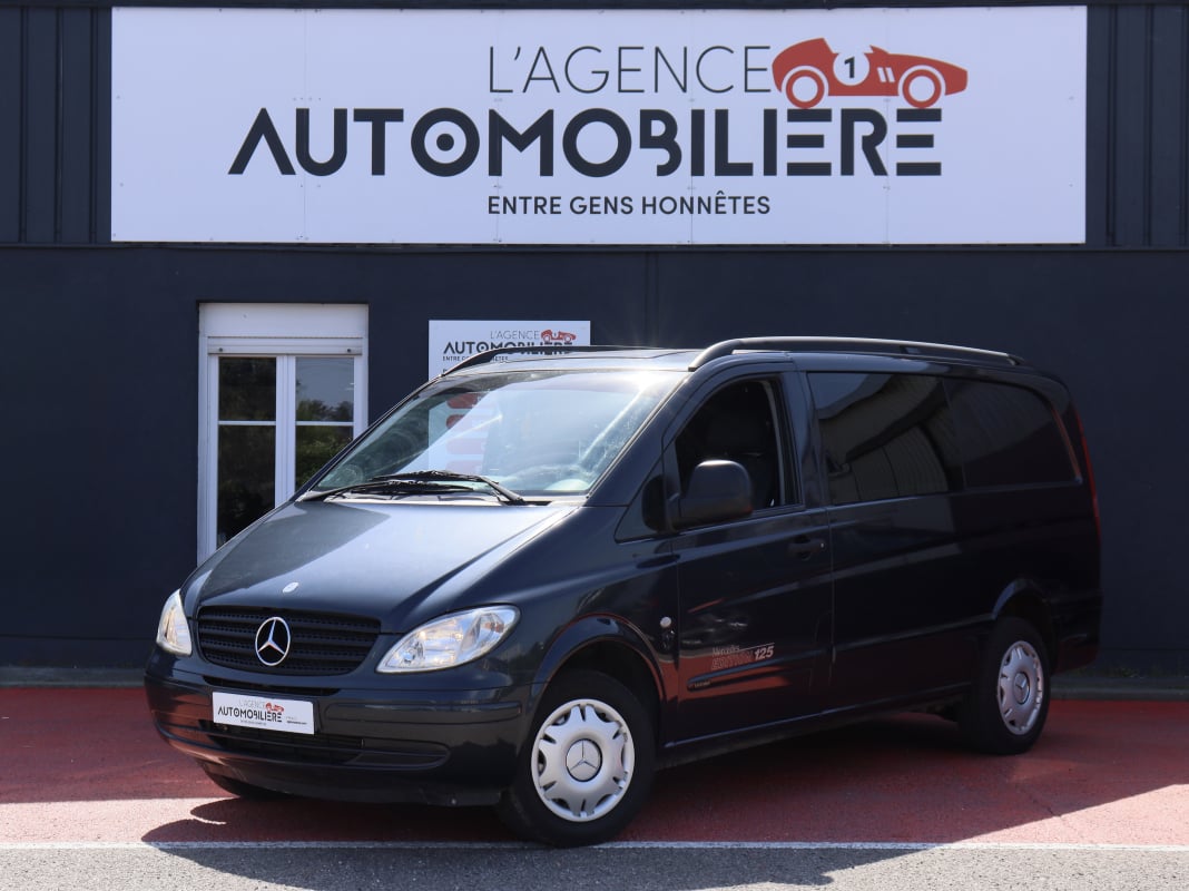 Mercedes-Benz Vito Double Cabine 111 CDI 116cv BVM6 (Attelage, Ecran AR, Bluetooth) — 1