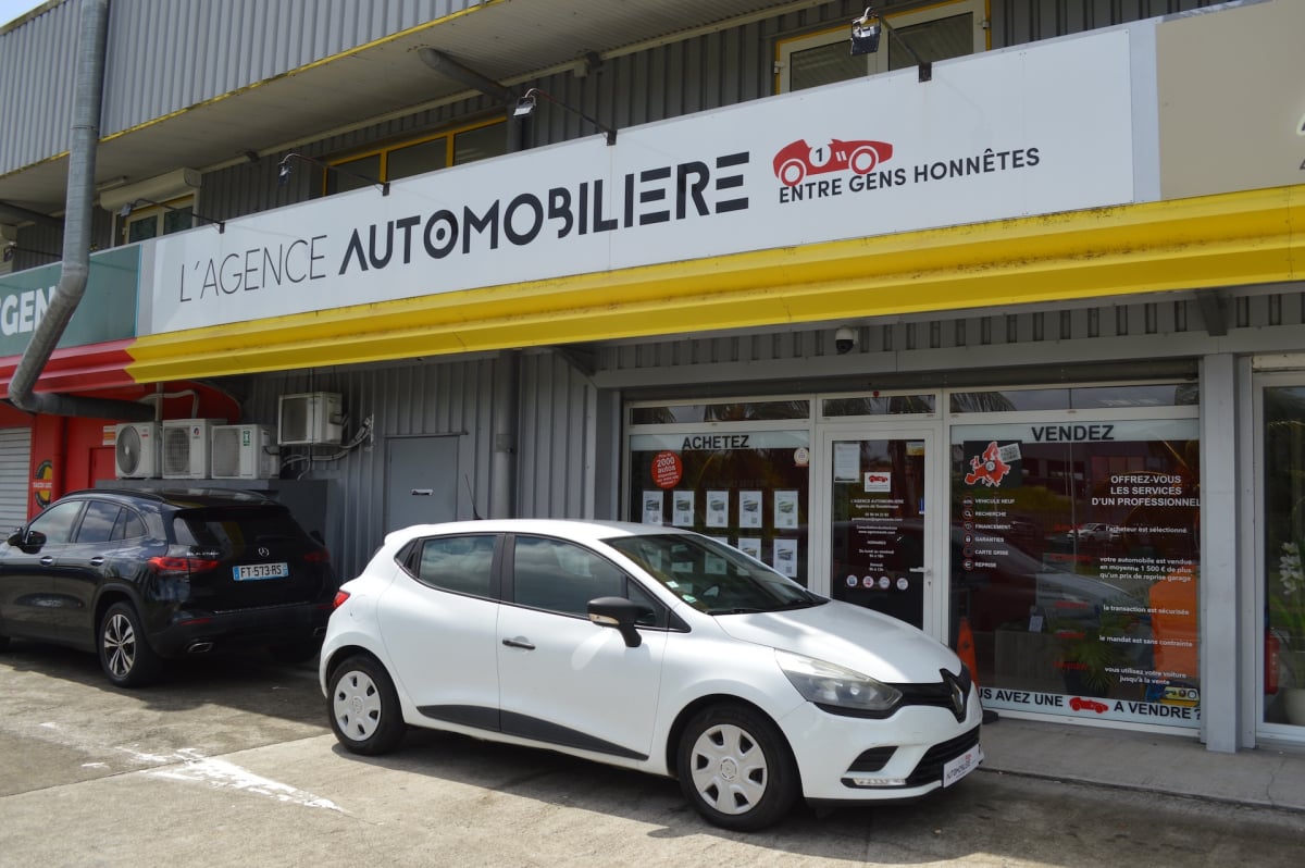 Renault Clio SOCIETE 1.5 DCI 75 GENERIQUE — 1