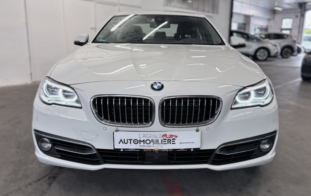 BMW Série 5 550i Xdrive phase 2 blanc alpinweiss — 2