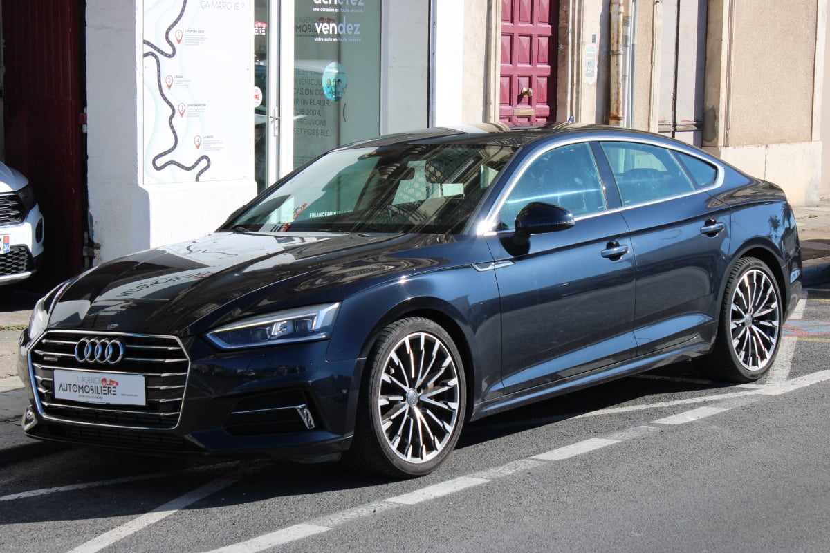 Audi A5 Sportback SPORTBACK 3.0 TDI 285 DESIGN LUXE QUATTRO TIPTRONIC BVA ( Caméra de recul, Coffre électrique ... )
