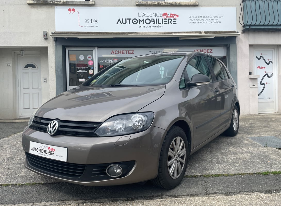 Volkswagen Golf VI Plus 1.6 TDI 105cv Bluemotion Trendline - 2ème main — 1