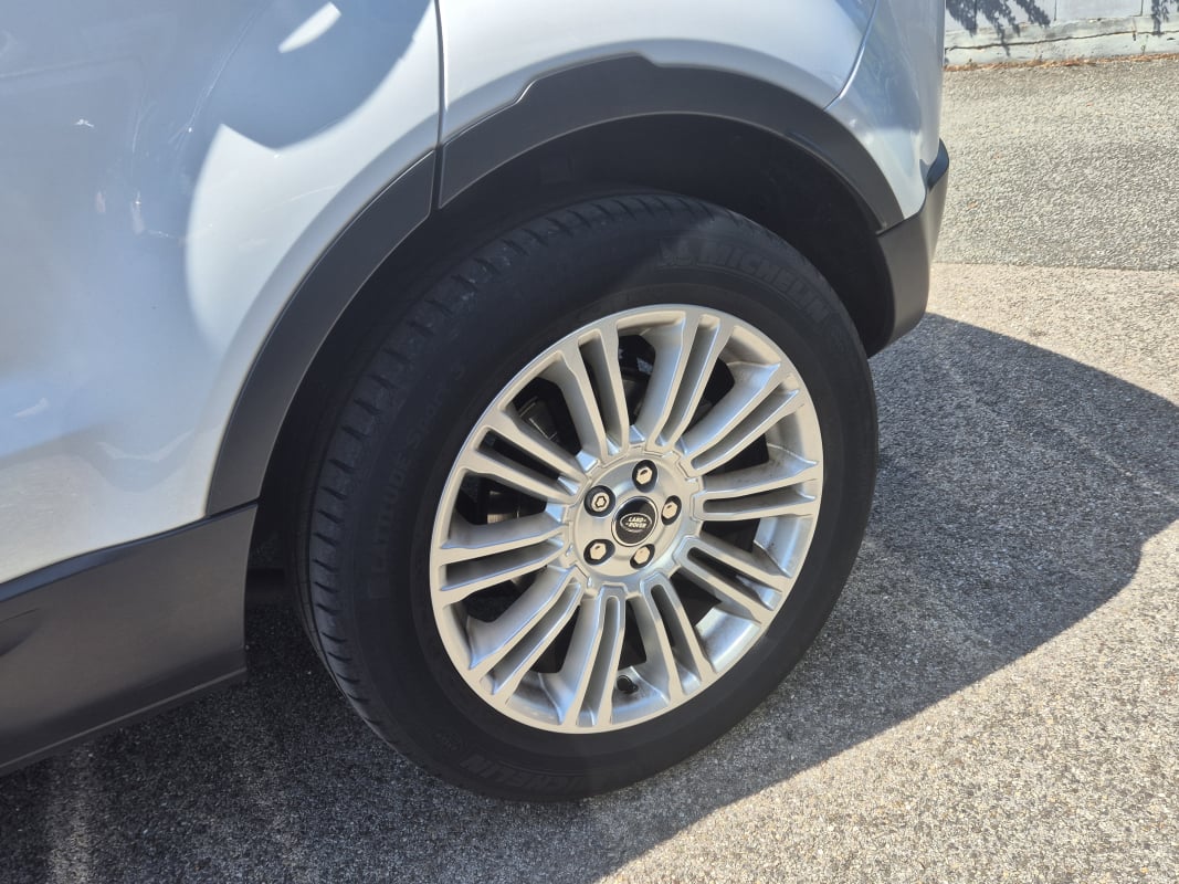 Land Rover Range Rover Evoque 2.2 TD4 150 cv Dynamic 4WD 4X4 BVA6 - Attelage - — 23