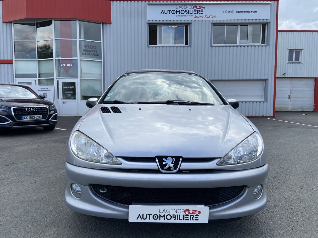 Peugeot 206 1.4 TU 75CV | CLIM AUTO | TOIT OUVRANT | JOINT DE CULASSE OK — 2