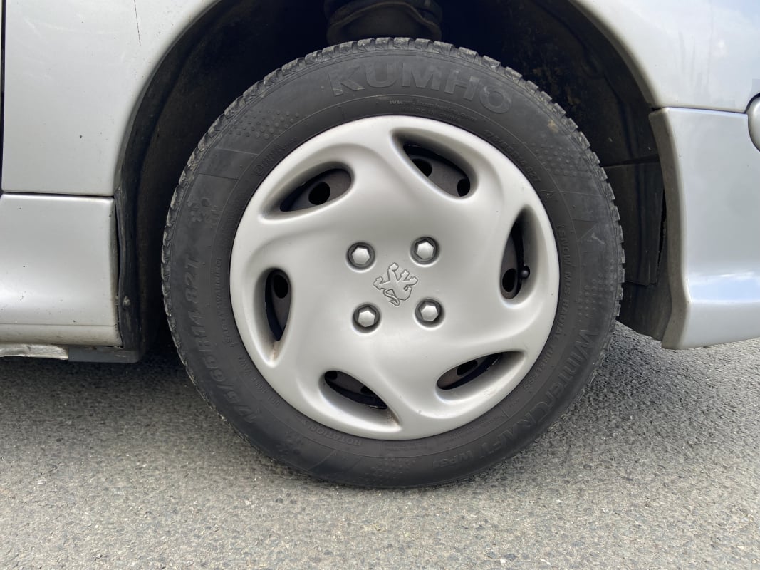 Peugeot 206 1.4 TU 75CV | CLIM AUTO | TOIT OUVRANT | JOINT DE CULASSE OK — 31